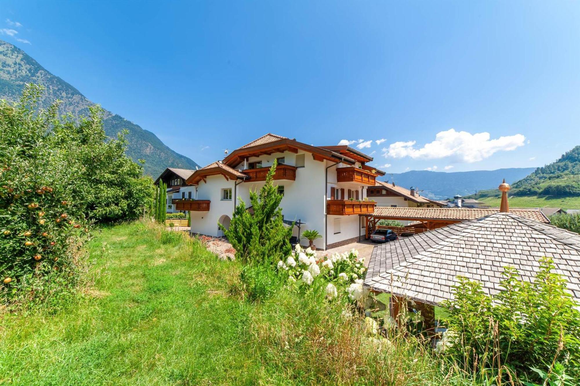 Appartementhaus Tratter Lagundo Exterior foto