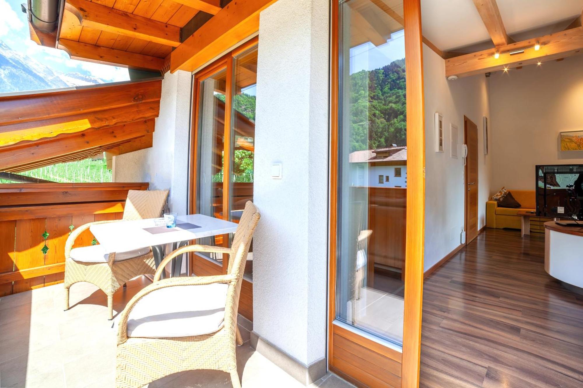 Appartementhaus Tratter Lagundo Exterior foto